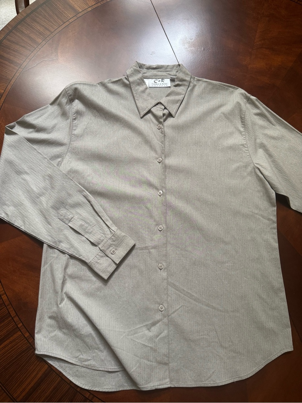 Women's Long-Sleeve Button-Front Blouse in Light Taupe